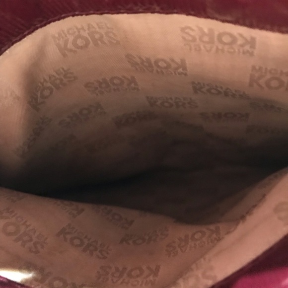 Michael Kors Maroon Embossed Logo Chain Tote Bag - Picture 4 of 5